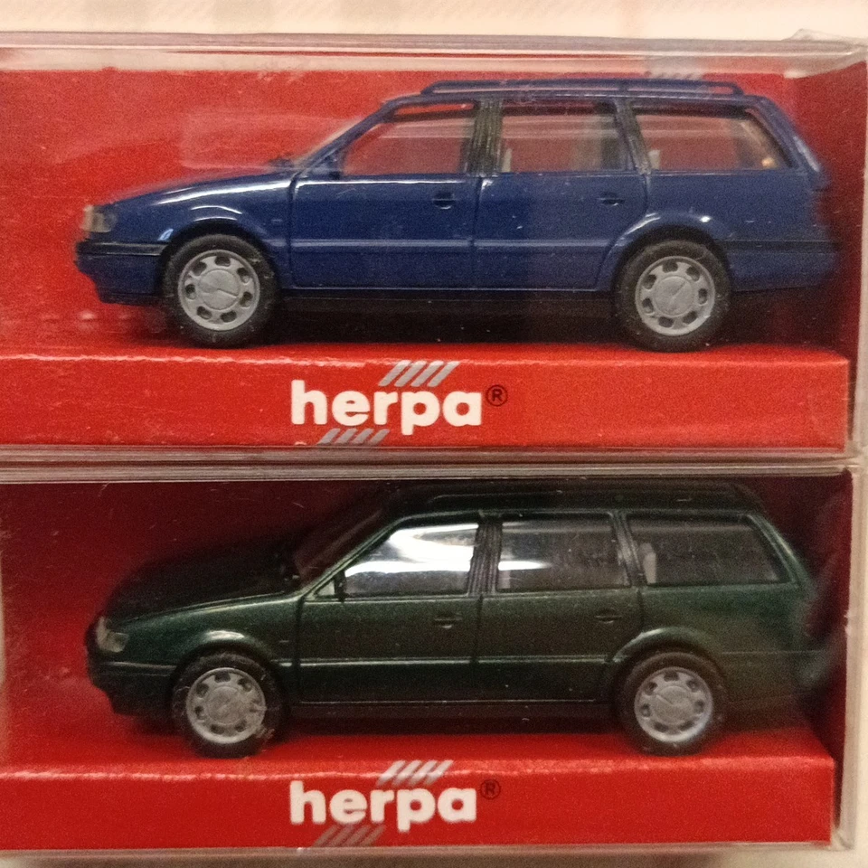 Volkswagen VW Passat GL VARIANT - DUE COLORI - plastic model - 1/87 H0 - Herpa - Immagine 2 di 2