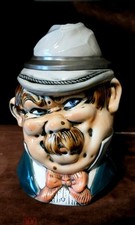 Bierkrug, Figurenkrug, Porzellan