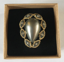 MONET Designer Pearl & Crystals Ring. Signed. Size N1/2