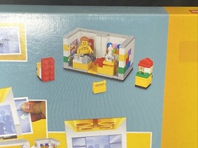 LEGO Store Picture Frame Set 40359 - 170 Pieces - NIB