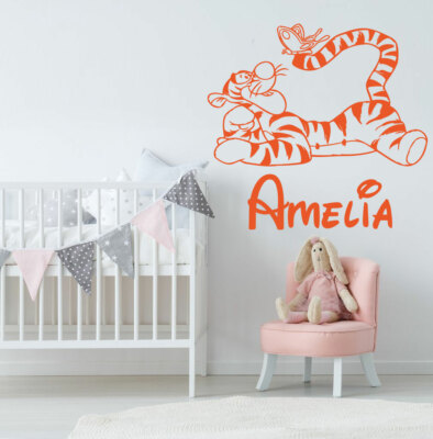 Personalisierte Namens-Tiger-Wandsticker Winnie the Pooh Kinderzimmer Baby Junge