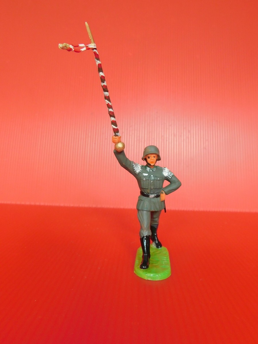 ELASTOLIN / 2EME GUERRE MONDIALE : SOLDAT ALLEMAND MUSICIEN AU FIXE