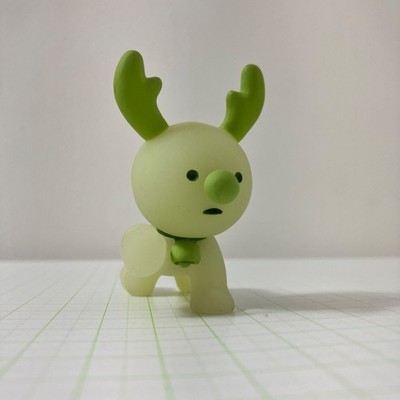 SMISKI Series 1 Secret Christmas Reindeer Glow Figure Limited Rare