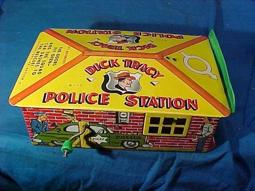 1950s MARX Tin Litho  DICK TRACY Toy POLICE STATION BUILDING