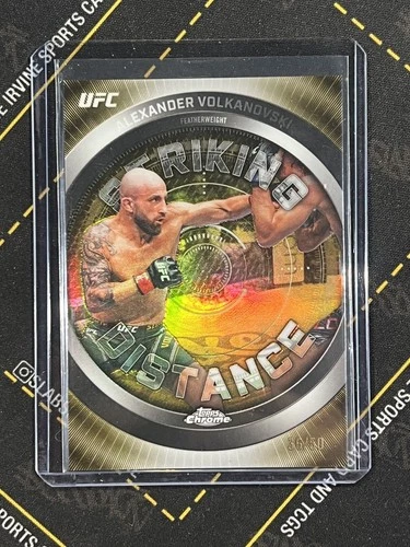 2026 Topps Chrome UFC Alexander Volkanovski Striking Distance Gold Refractor /50