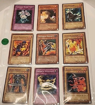 Yu-Gi-Oh (18) Card Lot Vintage 2002 Unlimited 