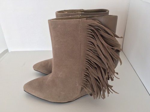 QUPID New Womens Sz 6 Taupe Faux Suede & Leather Maddox Wedges Heels Boots Shoes - 第 2/7 張圖片
