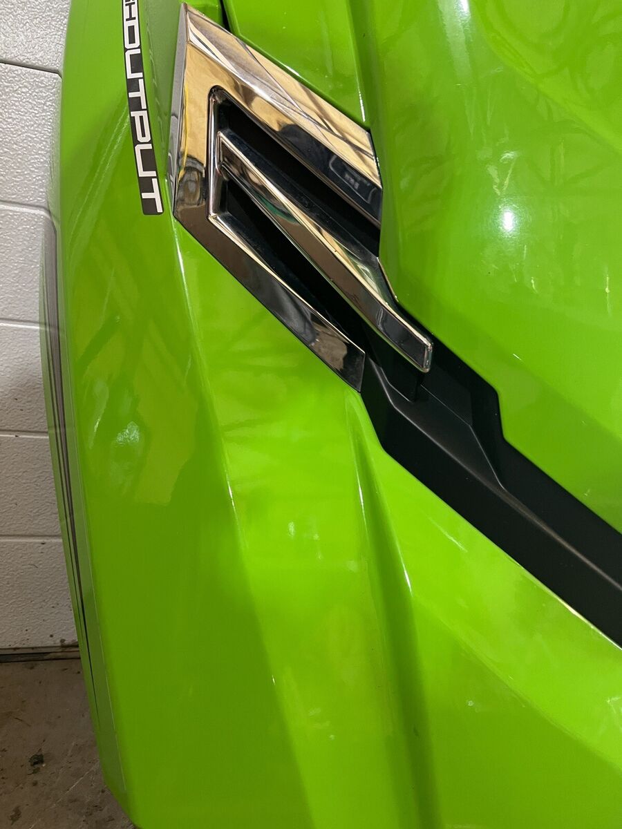 14 Yamaha Waverunner FX Cruiser 1.8 FB 1800 HO front cover 14 Yamaha Waverunner FX Cruiser 1.8 FB 1800 HO front cover