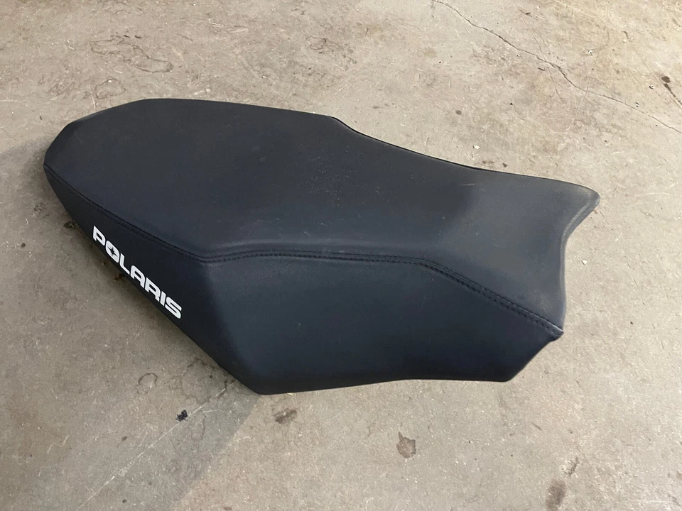 Assento Polaris 800 Rush Pro S X Switchback 600 AXYS 850 15-22 preto BOM 17 18 xcr - Imagem 2 de 4
