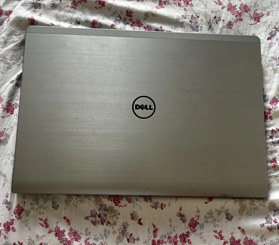 DELL INSPIRION 17 17" i5 - 5200U/8GB/480GB SSD NVIDIA GEFORCE 840M 2 GB - Immagine 2 di 4
