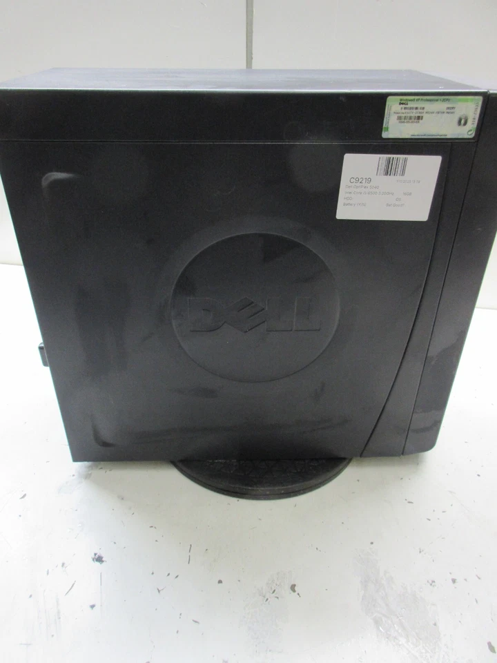 Dell Dimension 2400 Desktop Computer Intel Celeron 256MB 128GB SSD Windows 98 - Image 4 of 4