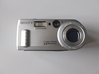 Sony Cyber Shot DSC-P1 Silber DIgitalKamera