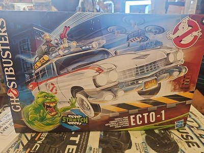 Track & Trap Ecto-1 Toy Vehicle with Fright Features Ecto-Stretch Tech Slimer...