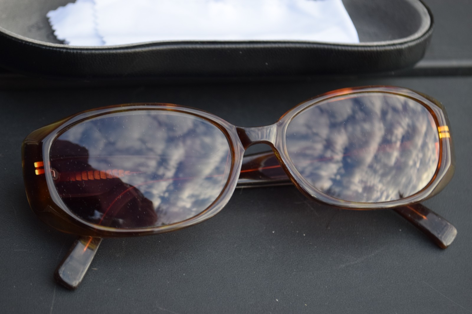 ANNE KLEIN BROWN AUTHENTIC DESIGNER FRAMES SUNGLA… - image 7