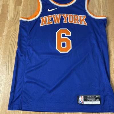 Nike NBA New York Knicks Kristaps Porzingis Connected Trikot 864495-495 Gr.M 44
