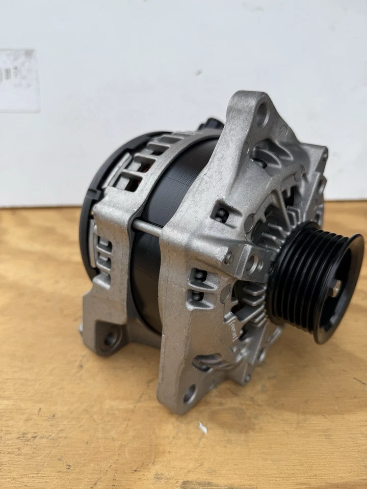 ALTERNADOR LINCOLN CONTINENTAL V6 3,7 L 3726cc 227cid VIN K 2017-2018-2019-2020 Foto 2 de 4