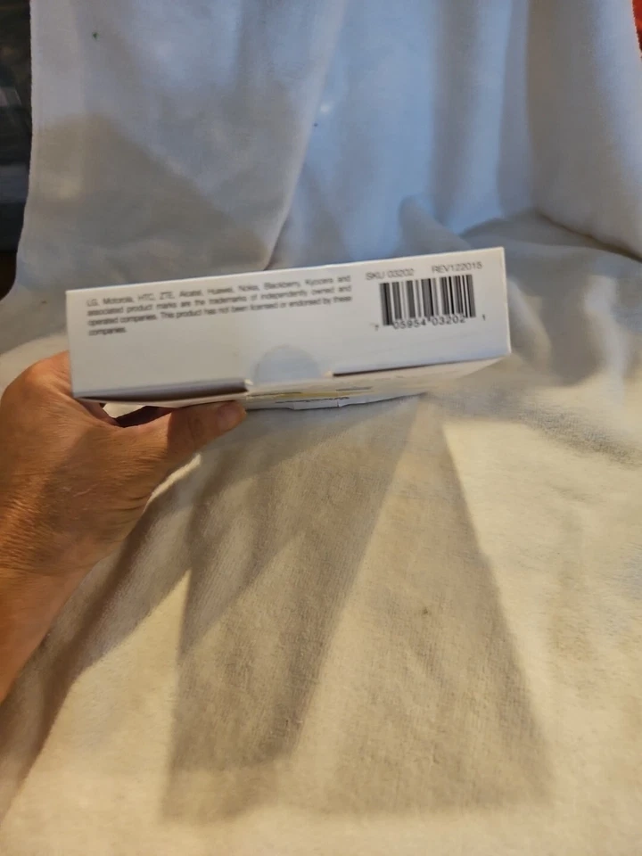 Cargador doméstico Just Wireless Micro USB a Micro USB cable sin enredos de 5 pies negro Foto 3 de 4