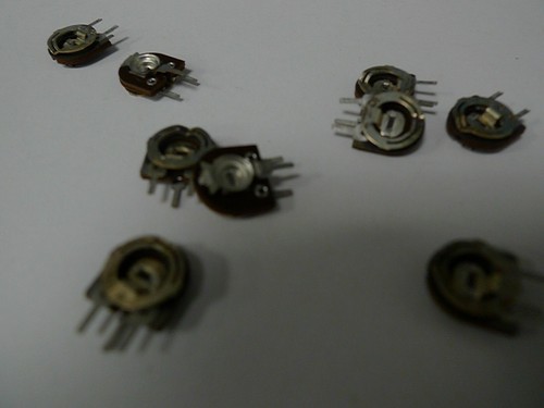 Pre Set Trim Pot Resistor Philips Vertical Range Open Carbon Trimmers 2322 - Picture 30 of 119