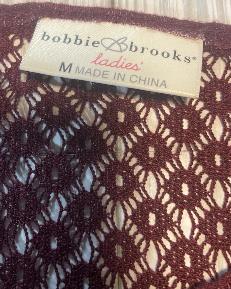 Bobbie Brooks 批量短袖上衣 M 码 蕾丝花卉钻石印花 轻便 — 第 4/4 张图片