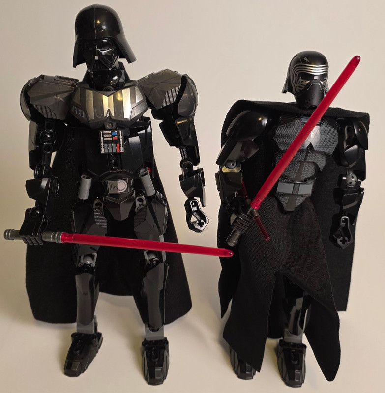 LEGO Star Wars: Darth Vader (75111) Complete & Kylo Ren (75117) Incomplete