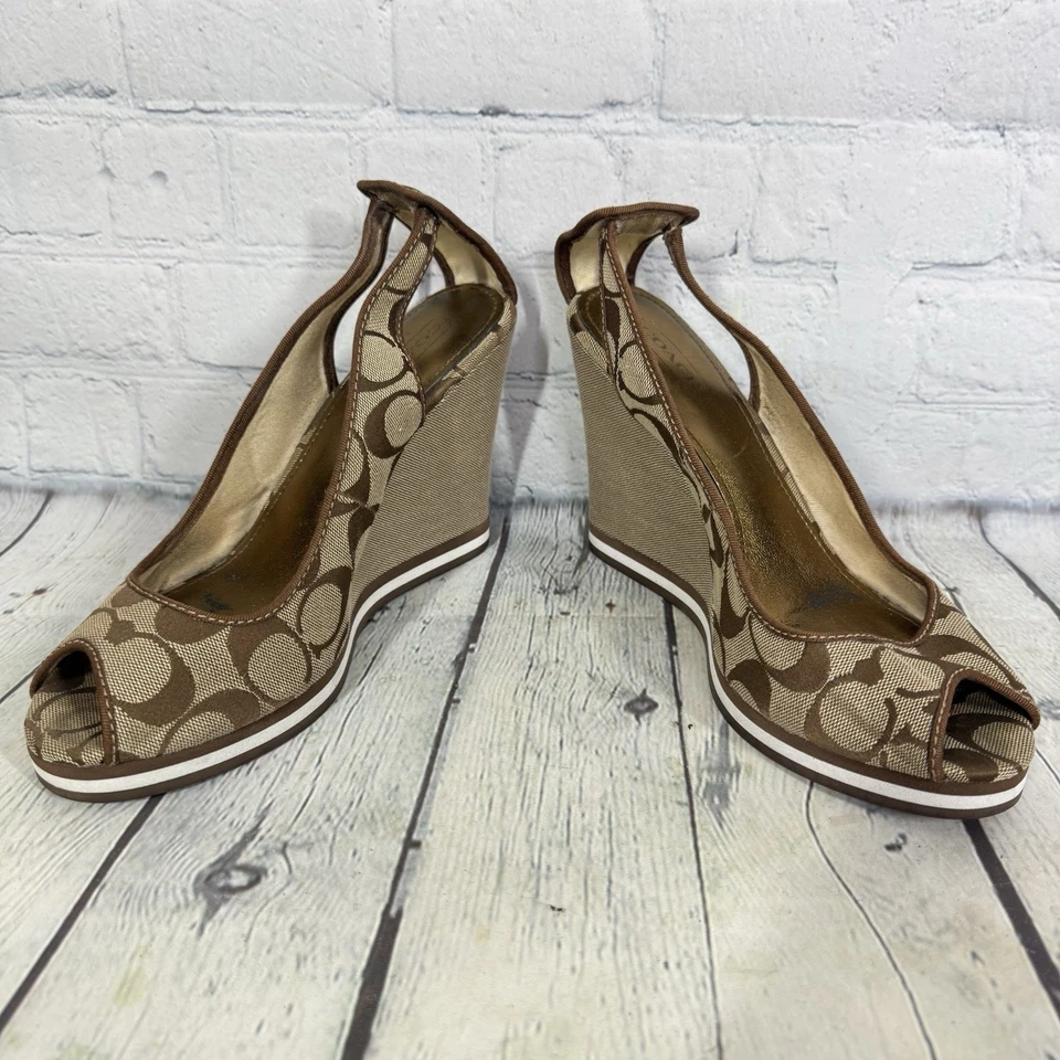 Sandalias Coach para mujer talla 9 firma CC marrón punta abierta zapatos sin cordones Foto 4 de 4