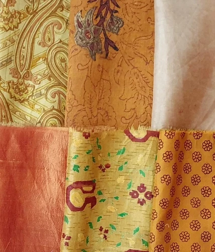 ON Vintage 50 Pcs Recycled Silk Sari Remnants 8"X8" Fabric Scraps Brown image 3