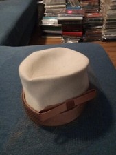 Vintage Women  s Felt Hat