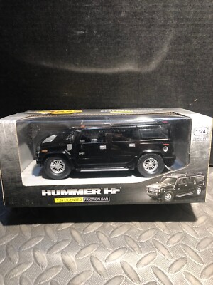 1/24 BRAHA HUMMER H2 BLACK PLASTIC FRICTION MODEL OFFICIALLY LICENSED AGES 3+