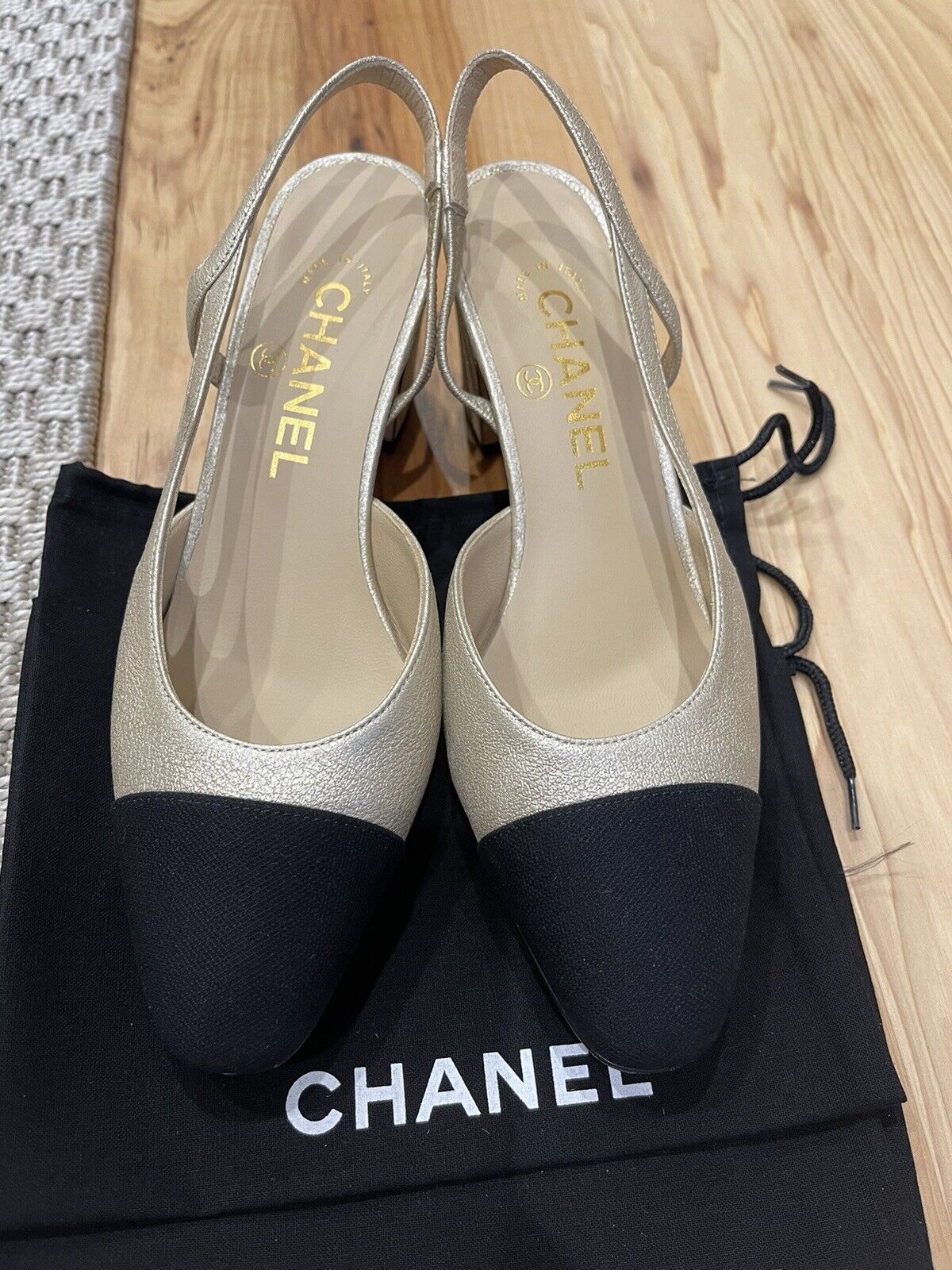 Chanel Slingback Heels Pumps 35.5 Cap Toe Metallic Lambskin/Fabric