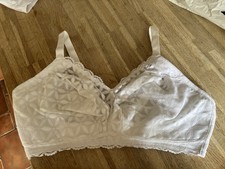 Marks & Spencer Women's Bralette 40G White Brand New Fabulous Range