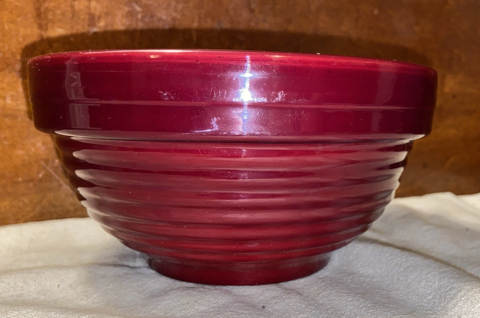 German Pottery Red Beehive Ribbed Stoneware 6.5” Mixing Bowl - Stamped Germany
Opens in a new window