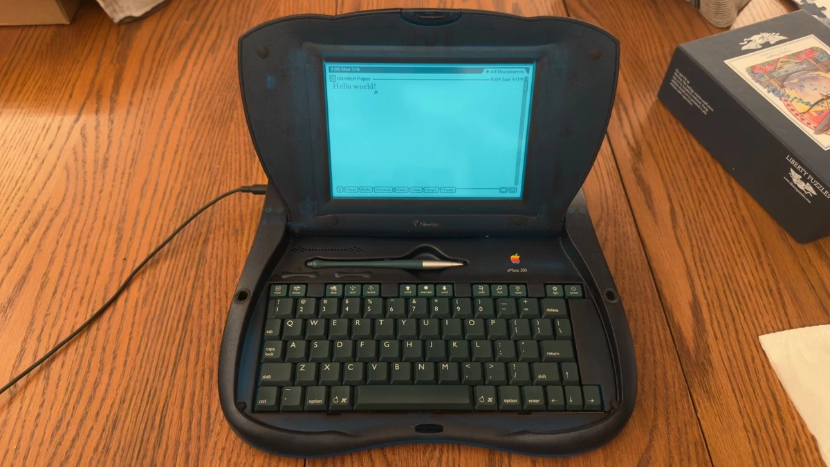 Apple eMate, QuickTake, Newton バンドル Preços baixos em Apple Newton Computadores e mainframe Antigos | eBay