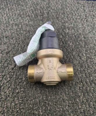 Zurn Wilkins NR3XL 3/4-inch Lead-Free Pressure Reducing Valve 400 psi, 140° F