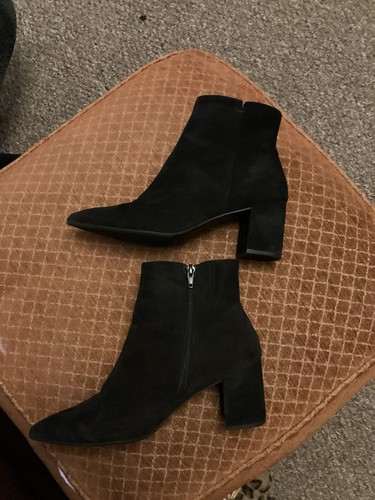 Black real suede pointed toe ankle boots size 39/6 - Picture 4 of 8