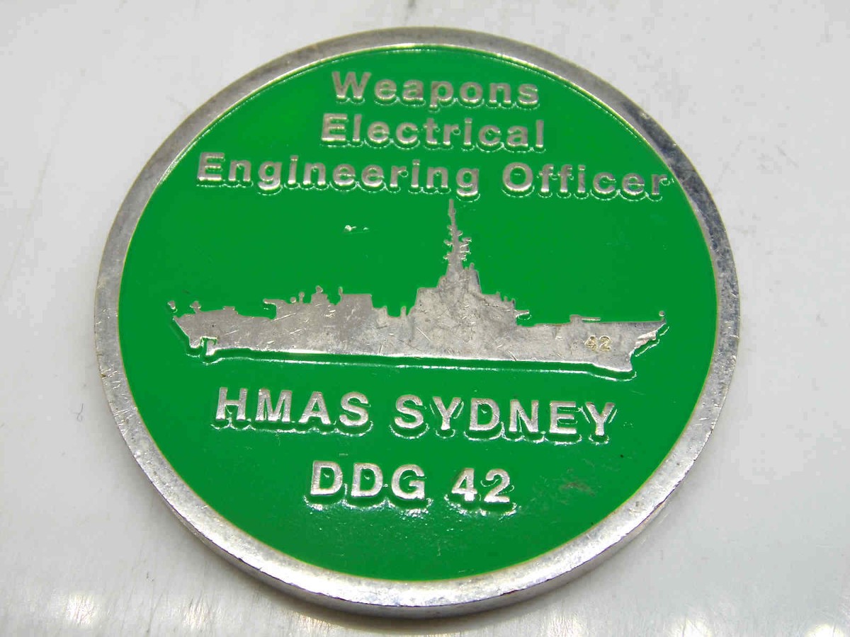 HMAS SYDNEY DDG 42 LCDR BENJAMIN ROBINSON RAN CHALLENGE COIN HMAS SYDNEY DDG 42 LCDR BENJAMIN ROBINSON RAN CHALLENGE COIN