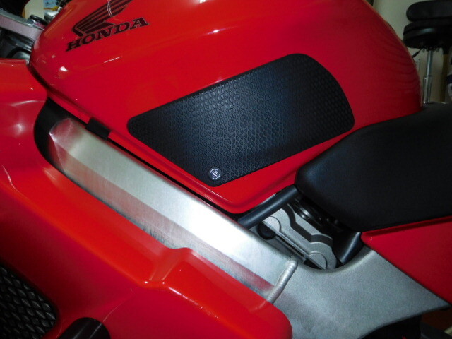 Honda VFR 800 1998 to 2007 TechSpec Gripster Tank Grips 