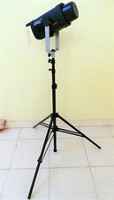 Multiblitz Xenolux 250 with Photoflex LS-2218 Stand.