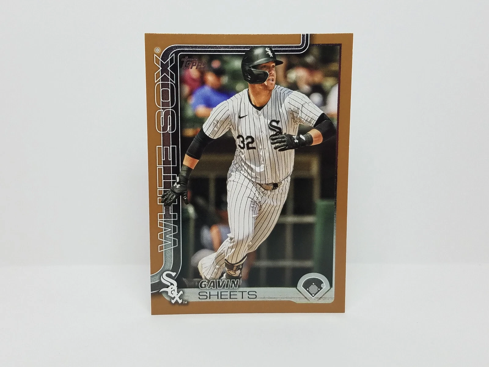 2025 Topps #95 Gavin Sheets, White Sox - Gold Border Parallel (0923/2025)