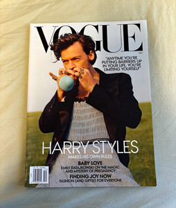 VOGUE 雑誌 ハリー・スタイルズ 表紙 Harry Styles Vogue | eBay