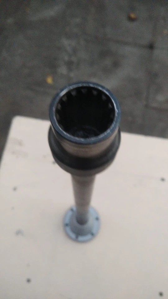 Подлинный 2008-2012 2014-2015 AUDI R8 - карданный вал 086311101G - Изображение 4 из 4