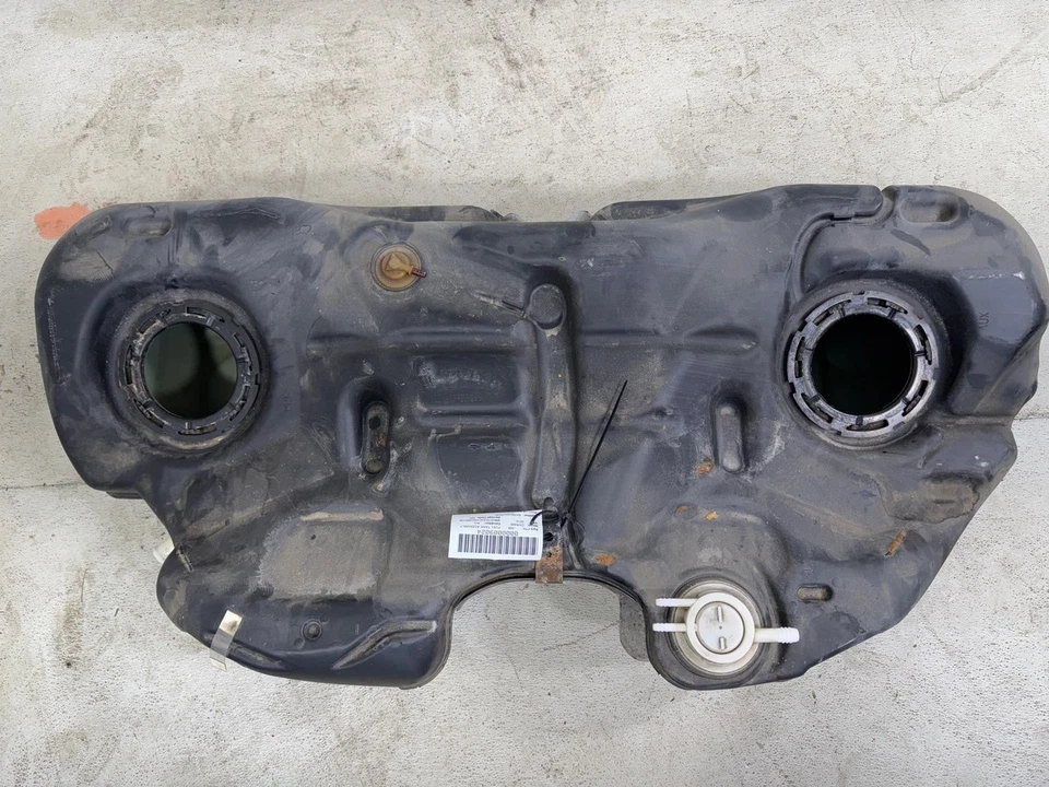 2010 Chrysler 300 Gasoline Fuel Tank 18 Gallon Oem 04725925Aa - Image 2 of 4