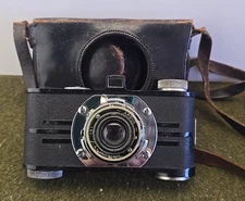 Working 1937- Argus A 35mm Camera Anastigmat 50mm f/4.5 Lens USA Vintage