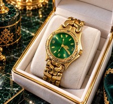 Vintage Gold Tone Watch Green Dial Chunky Bracelet Working Retro Y2K Style