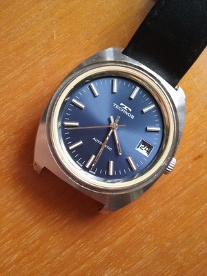Technos Automatic AS 2086. VERKAUFT ALS FÜR TEILE ODER REPARATUREN