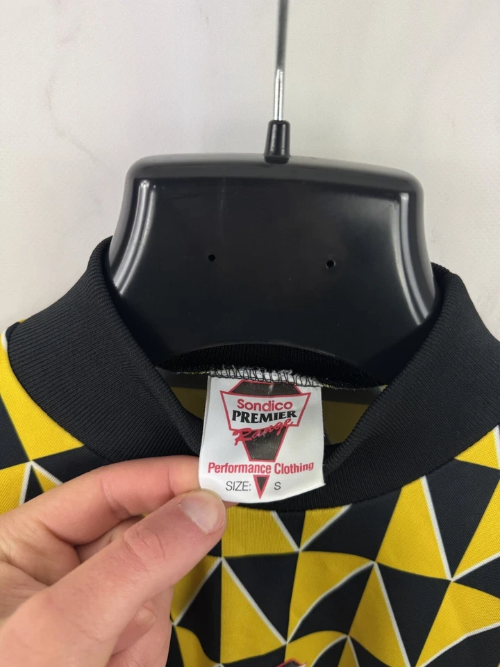 Vintage 90s Sondico Premier Range #1 Goalkeeper LS Jersey - Image 4 of 4