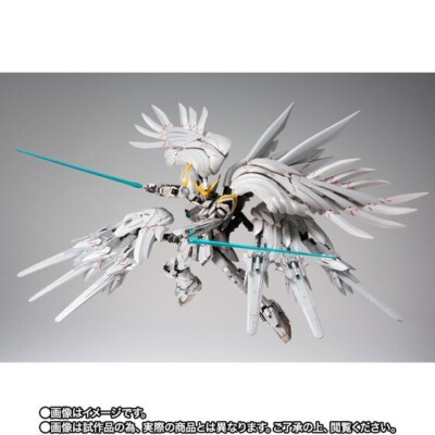 NEW Bandai GUNDAM FIX FIGURATION METAL COMPOSITE Wing Gundam Snow