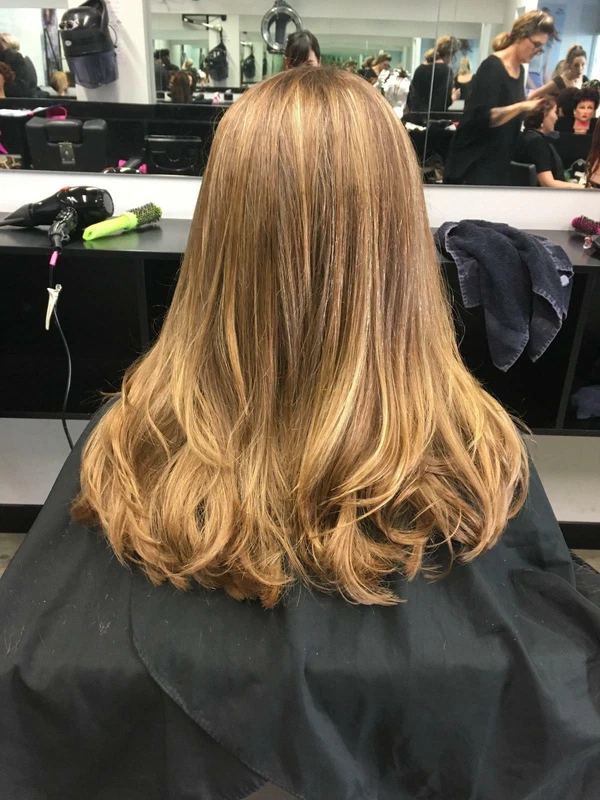 Men 39 S And Woman Cut Or Color Model Hairdressing Gumtree