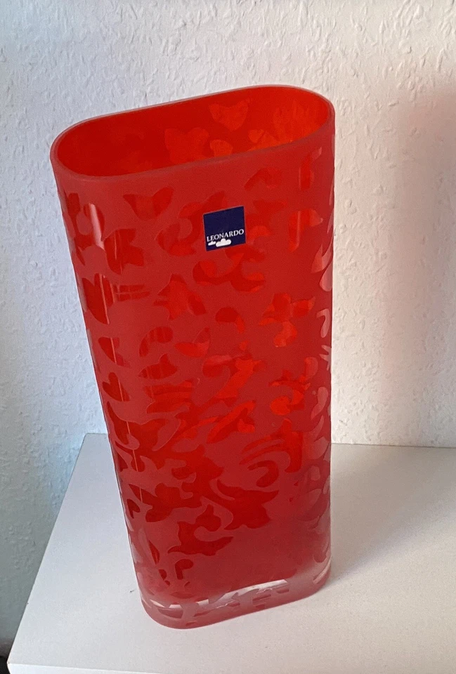 Leonardo. Vase. Wunderschöne Vase in Rot. 30 cm.
