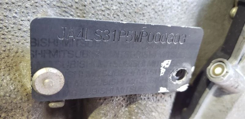 Transmission Assembly Automatic Transmission 3.0L 6 Cylinder OEM 97 98 Montero - Imagem 3 de 4