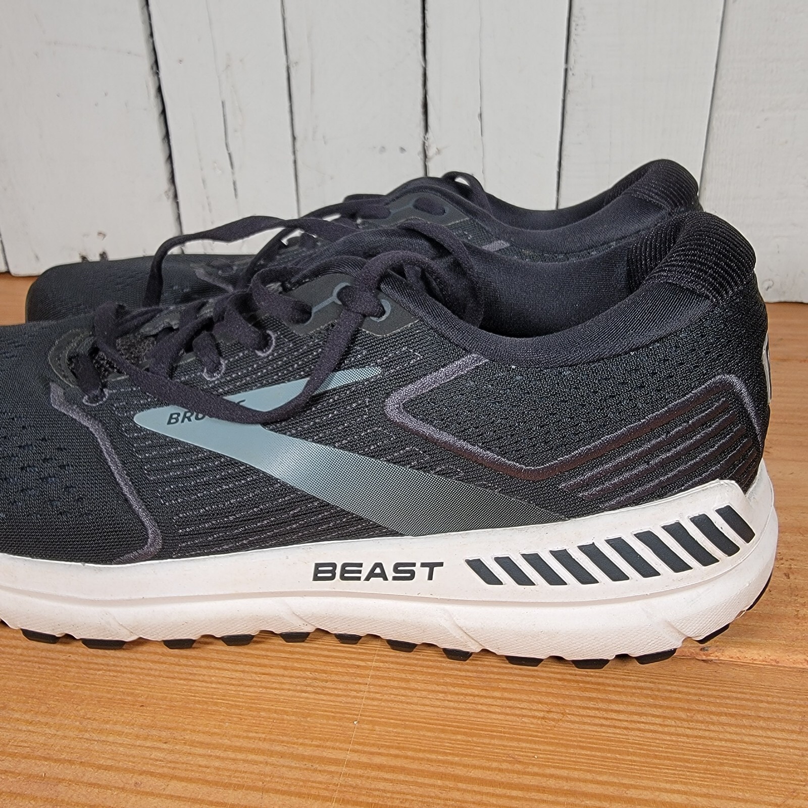 Brooks Beast 20 Mens 12 D Shoes Black Running Walking Gym Comfort Trainer image 3
